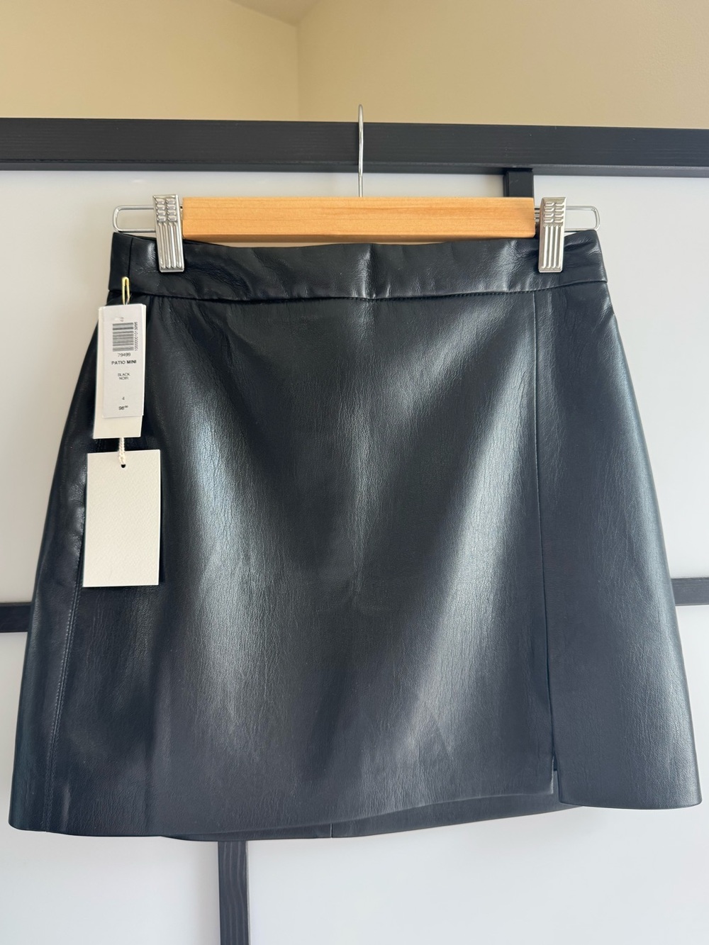 Aritzia Wilfred Black Faux Leather Mini Skirt
